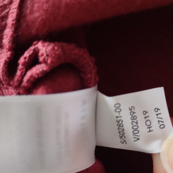 NWT Athleta XS 24/7 Funnel Neck Relaxed Organic Cotton Burgundy Sweatshirt - Picture 15 of 16